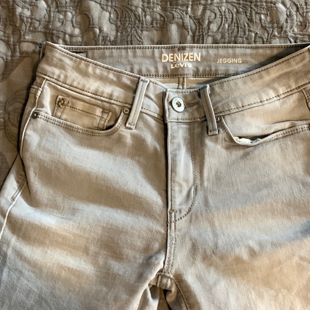 Gray Levi Jeggings